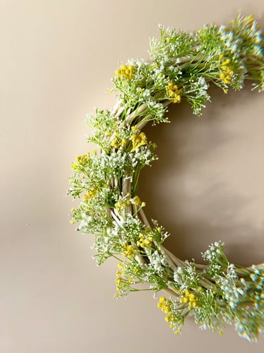 تعليقة اكليل جدارية - زهور Baby's-breath