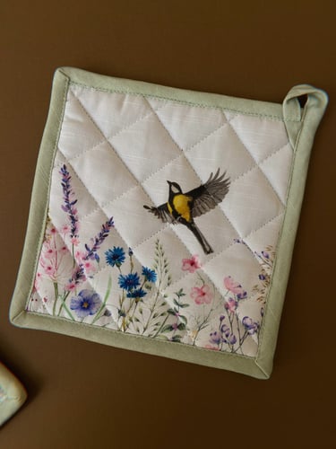 مسكة اواني - طيور