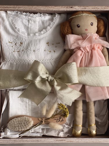 هدية مولودة الجوهرة