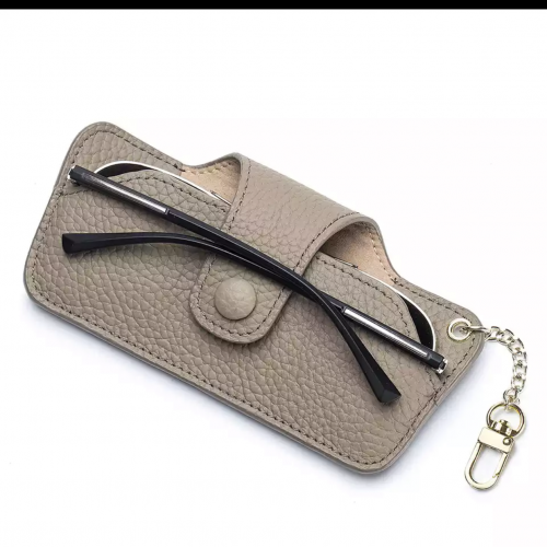 حافظة للنظارة