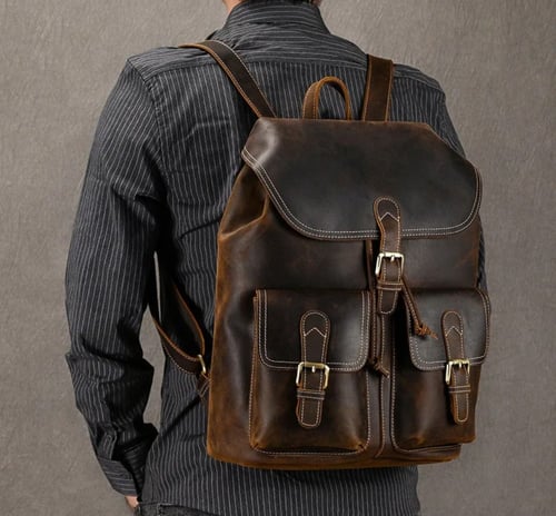 شنطة ظهر back bag