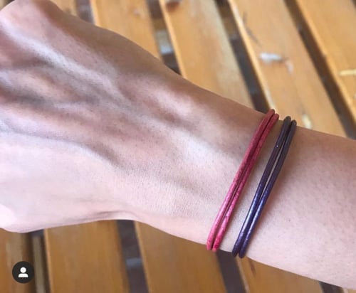 أساور جلد سحب