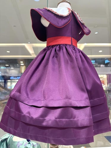 فستان بنفسجي Sally