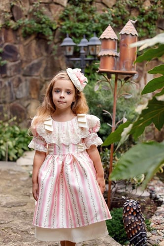 Victoria dress pink فستان فيكتوريا وردي