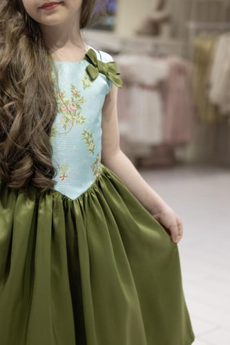 The palace dress فستان القصر