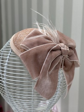 قبعة فرنسية pinky dust