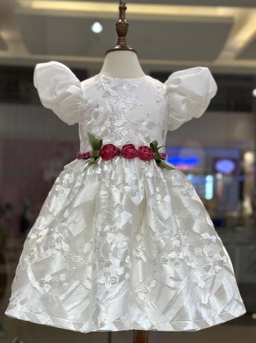 فستان swiss dress