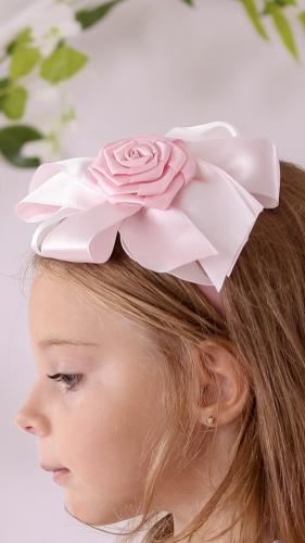 طوق وردي فلورينا