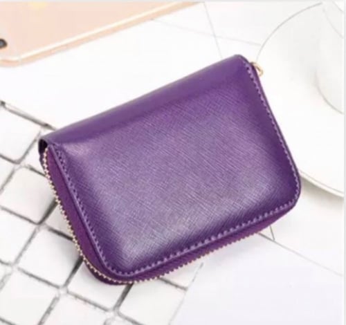 محفظة بطايق نسائيه