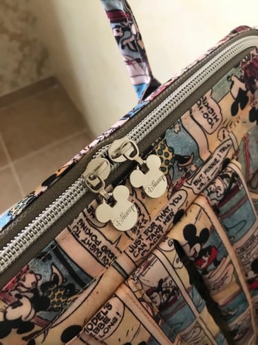 شنطة ديزني اصلية لاحتياجات الاطفال والمواليد مع عل...