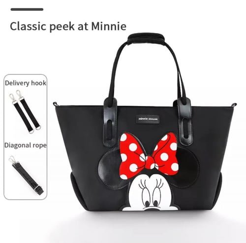 شنطة كتف مقسمة من الداخل عازلة للماء لون اسود مع ع...