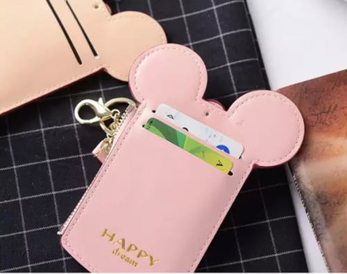 حامل بطاقة تعريف ميكي باللون الاصفر