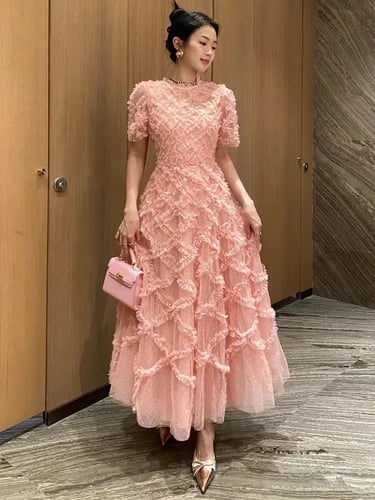 فستان شاش نسائي بفتحة رقبة دائرية ، خصر مرتفع ، بخ...