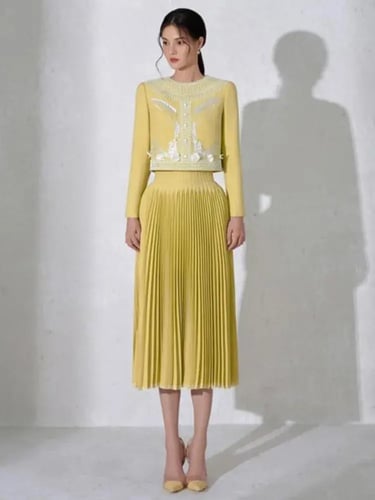 تيور انيق من قطعتين مجموعة التطريز زر تصميم س الرق...