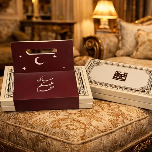 6 تعليقات سيارة مع اسماء من اختيارك