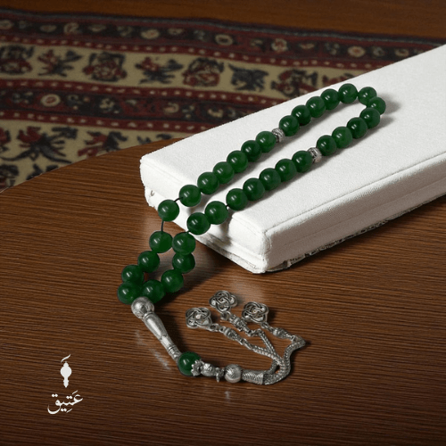 حجر الجاد كروي