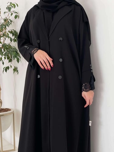 عبايه جاكيت دانتيل ع الكم