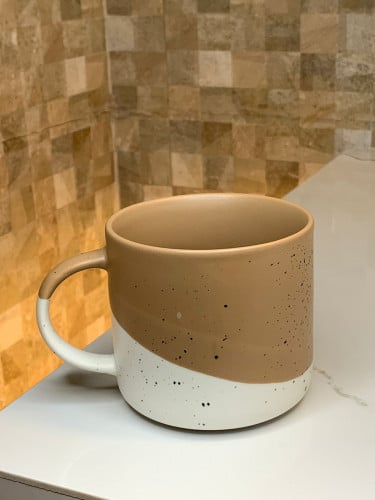 كوب سيراميك بمسكه بني