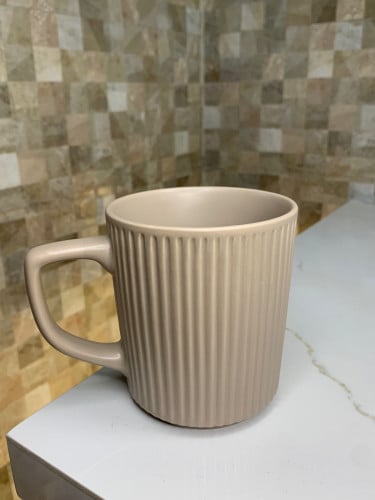 كوب سيراميك بمسكه بيجي