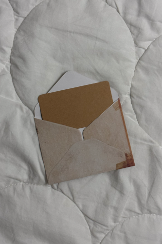 كرت اهداء مع ظرف - مقاس صغير