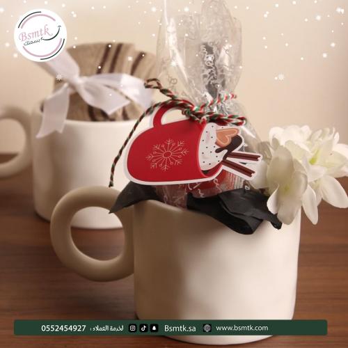 توزيعات 6 حبة من الكوب يحتوي على قهوة مع شكلاته مع...