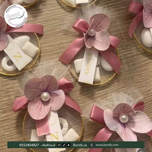 توزيعات زواج بعد العشاء 30 حبة وتصميم جميل الالوان...