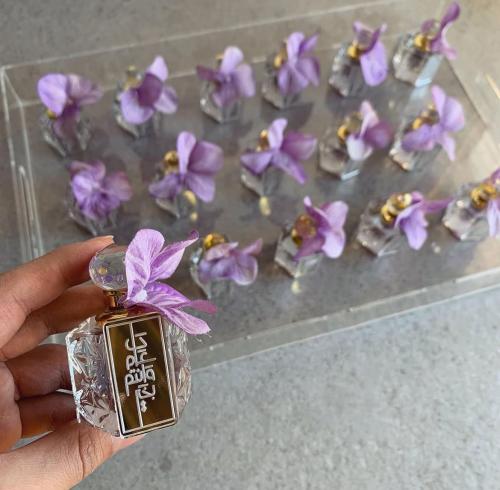 (12 حبة) توزيعات العيد مسك كرستال