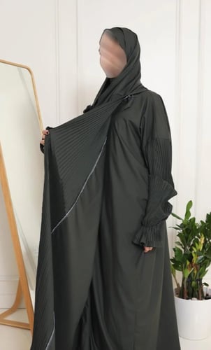 نقصة رمضان الشاملة: دلة وفناجين + طقم صلاة (شرشف و...