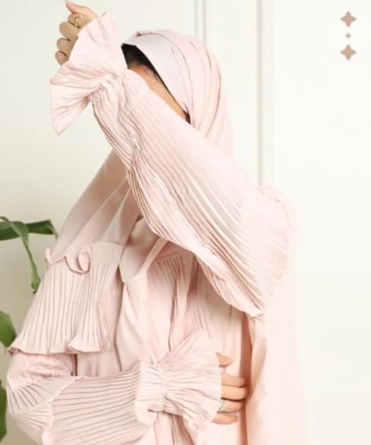 طقم هدية رمضان فاخر – سجادة صلاة مبطنة 3 سانتي مع...