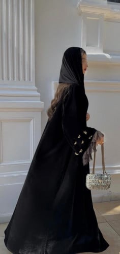 عبايه مخمل بروش نحل