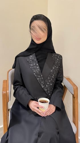 بليزر اسود بياقه مشجر