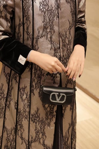 بليزر دانتيل ب تدخيلات مخمل