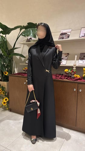 بليزر بحزام معدني