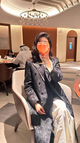 بليزر دانتيل