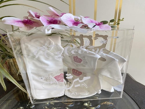 دولاب اكريليك