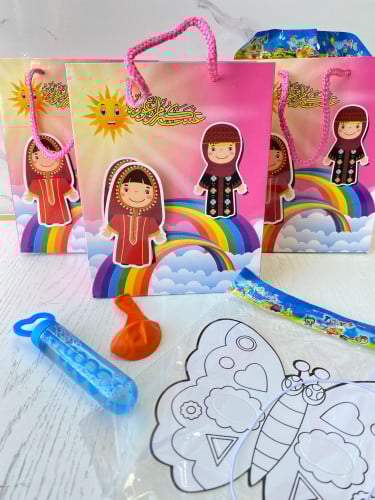 توزيعات اطفال