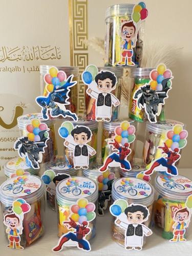 توزيعات أطفال