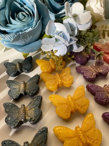 مستكة فراشة معطرة