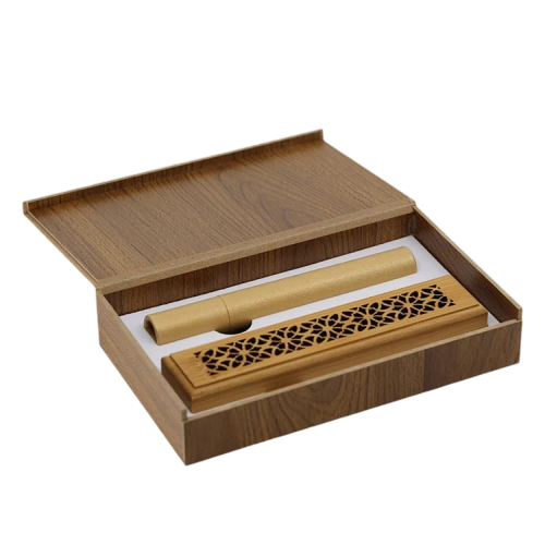 مبخرة مع اعواد الند