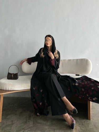 عبايات شامواة مطرزة - G77