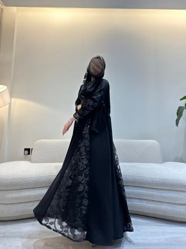 عبايات باكمام دانتيل فخمة | G91