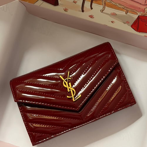 سان لوران | لامع