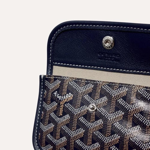 قويارد كحلي صغير