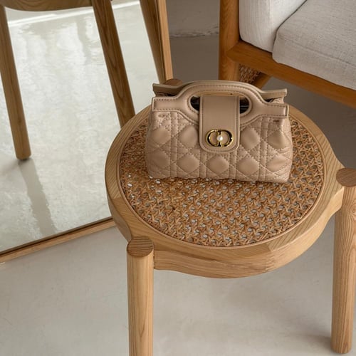 ديور جولي | لون بيج