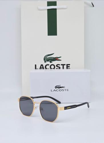 نــظارة لاكوست