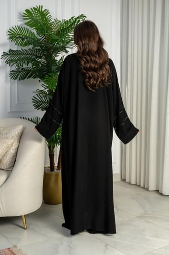 عباية لؤلؤة بقماش ملكي