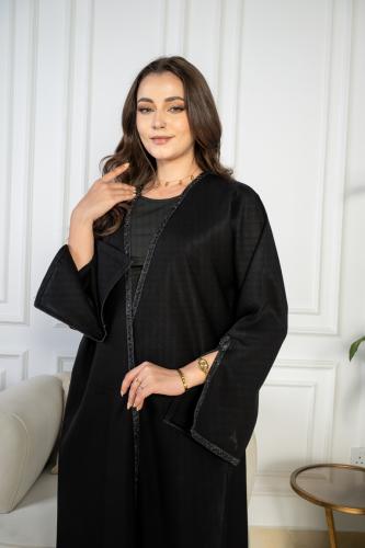 عباية مهابة بقماش لمار