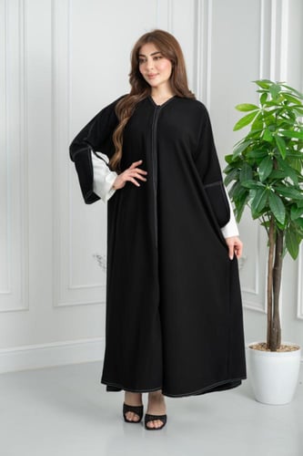 عباية قماش ملكي ازرار تدخيلة كُم ابيض