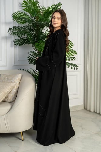 عباية لؤلؤة بقماش ملكي