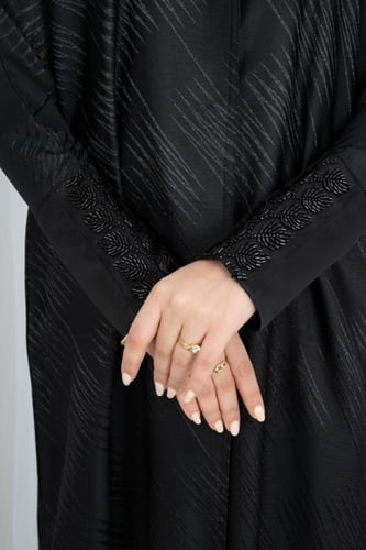 عباية أناقة خالدة